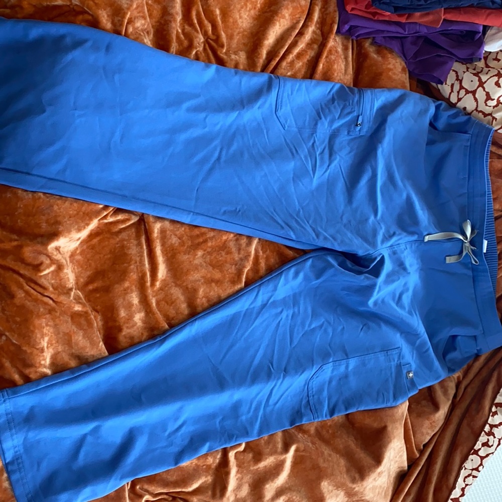 Women’s scrub pants